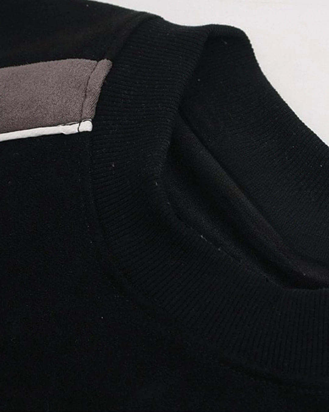 "SATURN" T-Shirt