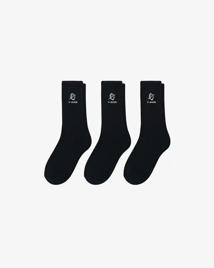 "CONFORM" Socks