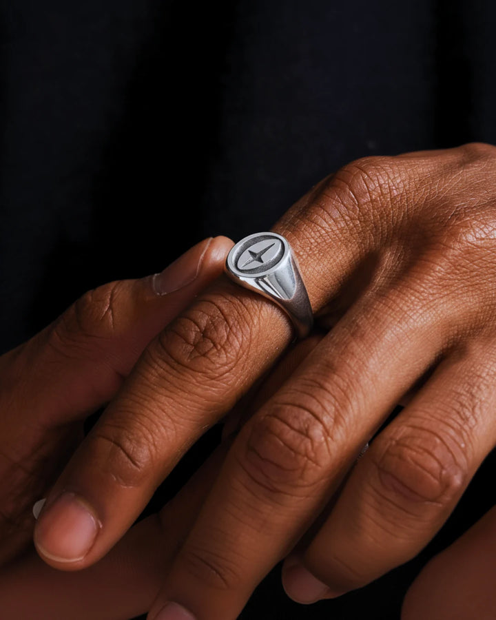 "SHAZE" Ring