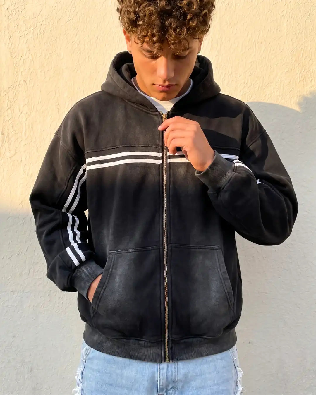 "LYRAL" Zip-Up