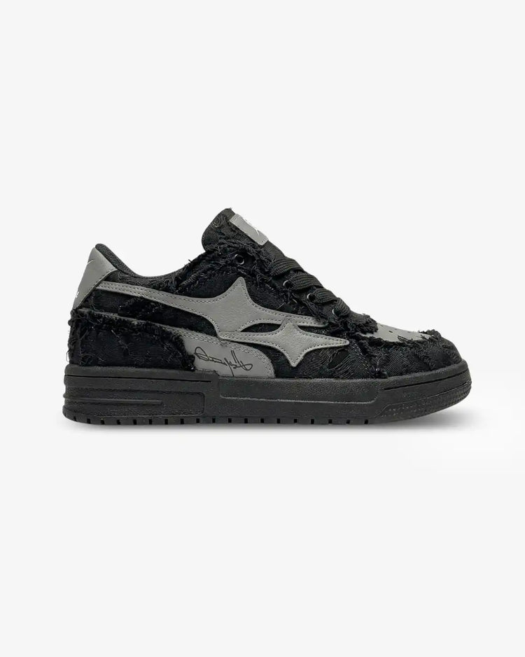 "AIRLINE BLACK" Shoes