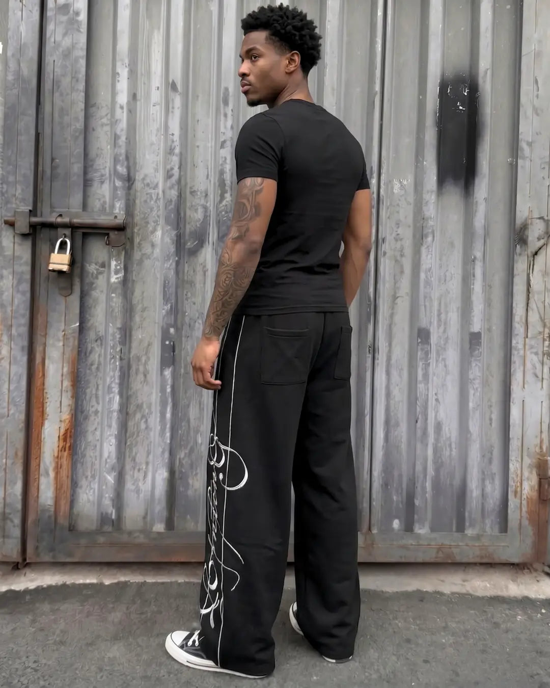 "ROYALTY" Sweatpants