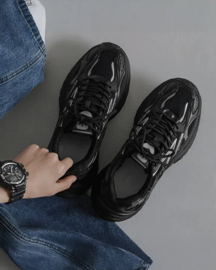 "NOVA" Sneakers