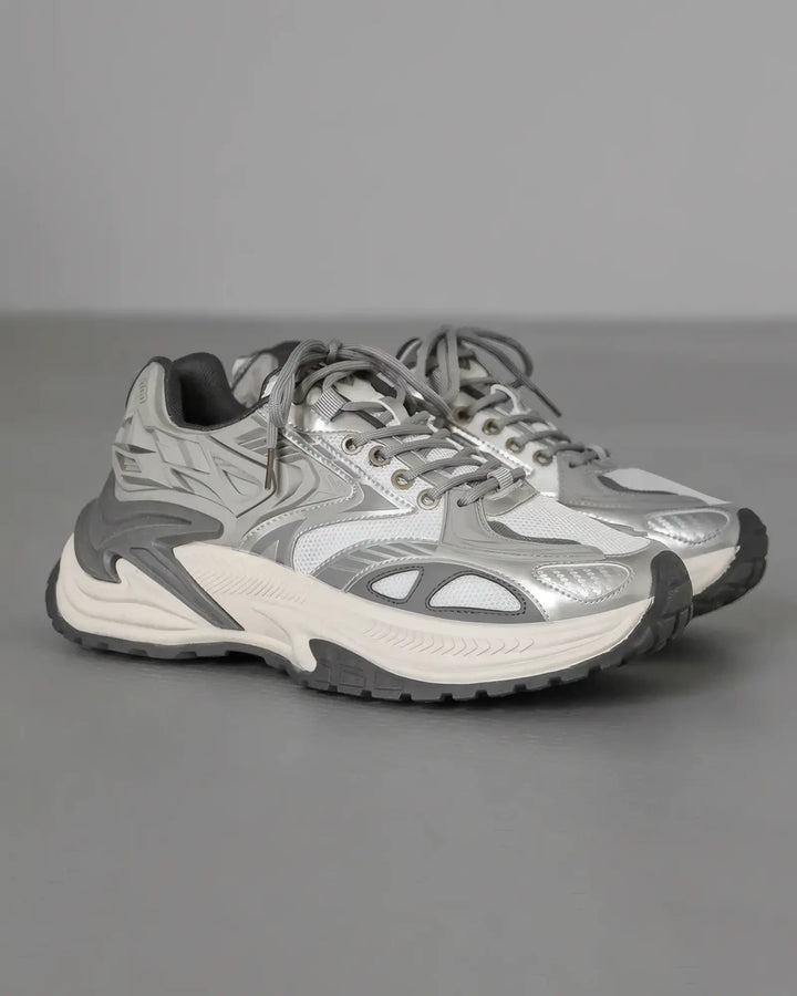 "NOVA" Sneakers