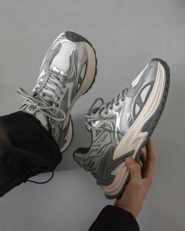 "NOVA" Sneakers