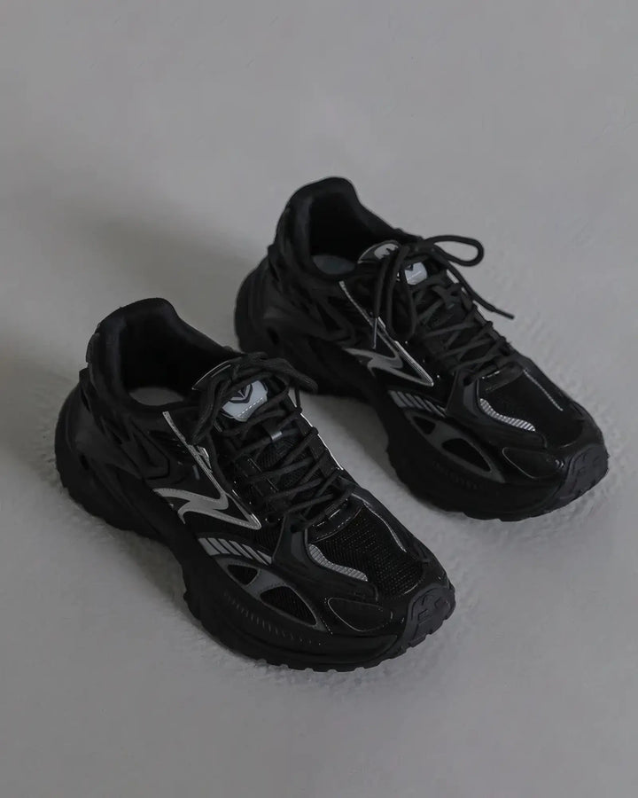 "NOVA" Sneakers